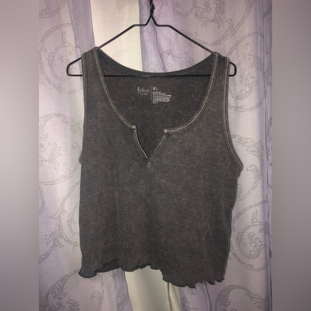 Black grey wash tank